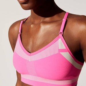 NWT NIKE INDY FLYKNIT BRA NEON PINK